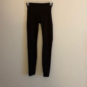 Black Lulu Lemon Leggings